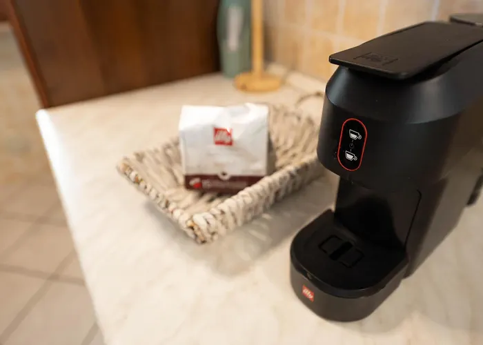 Latomare - Vibra * مارتينسيكورو